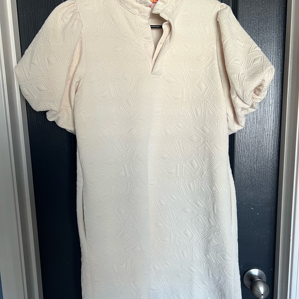 Elegant Cream Textured Women's Dress